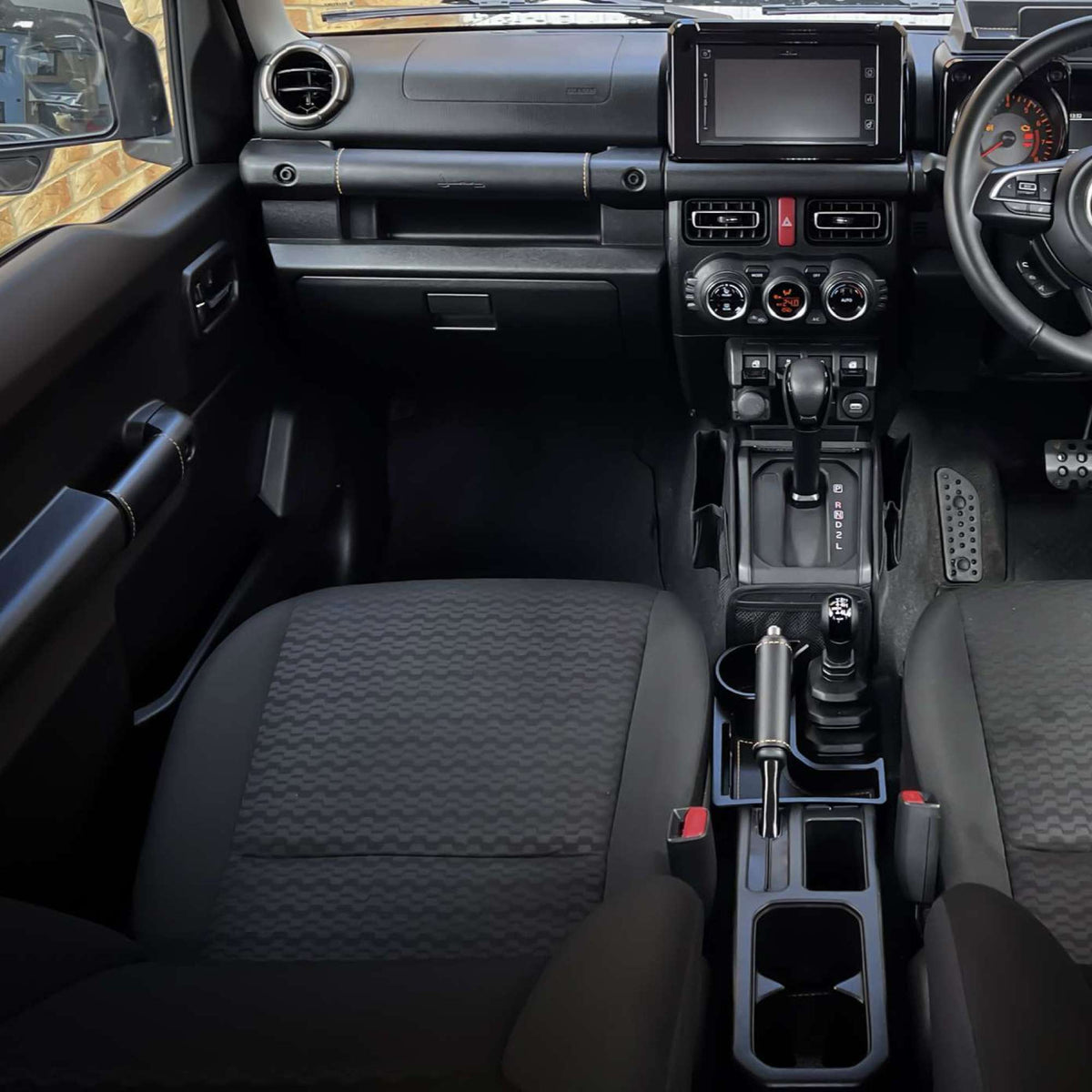 Suzuki Jimny (2018+) Deluxe Leather Handle Set