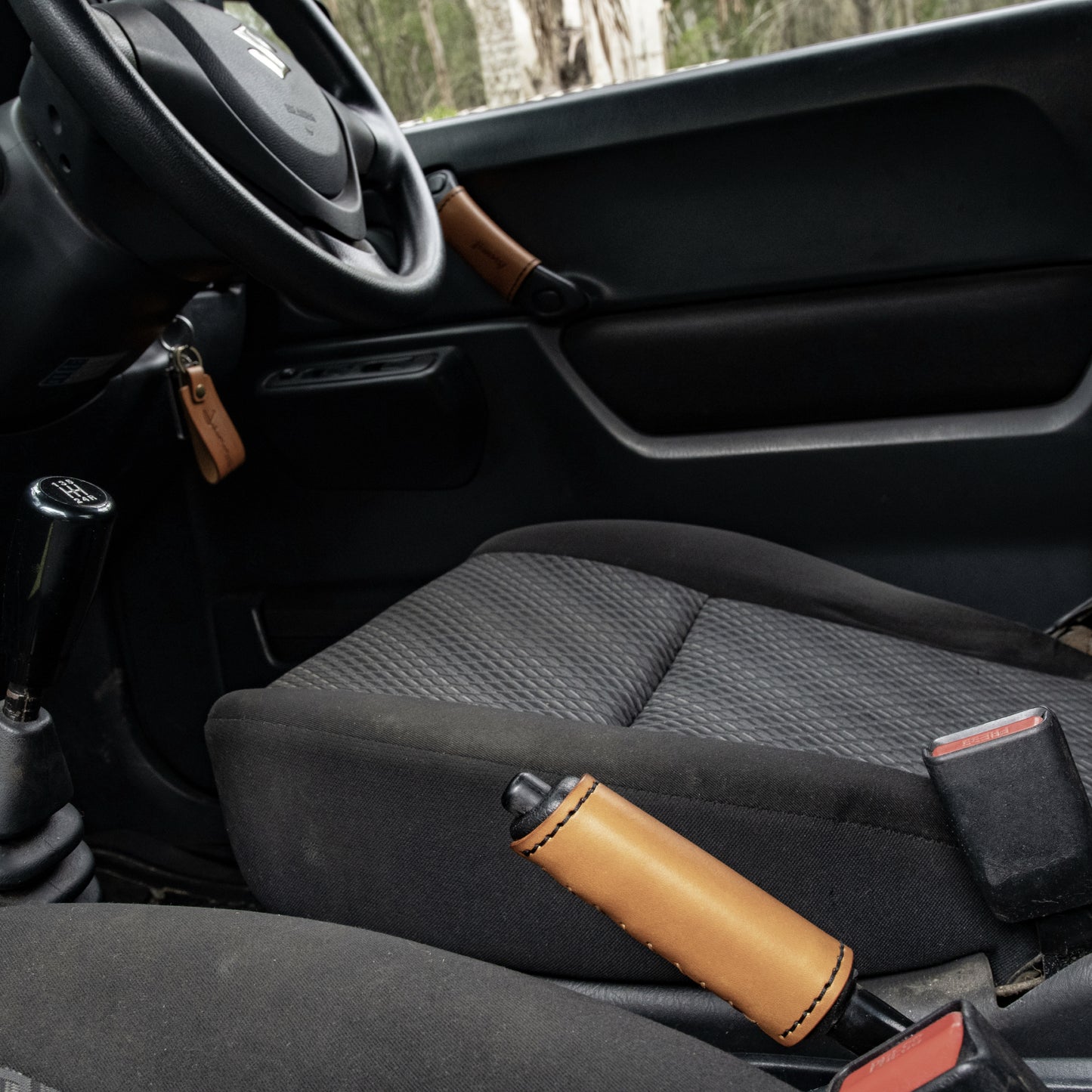 Suzuki Jimny 3rd Gen Leather Handle Set
