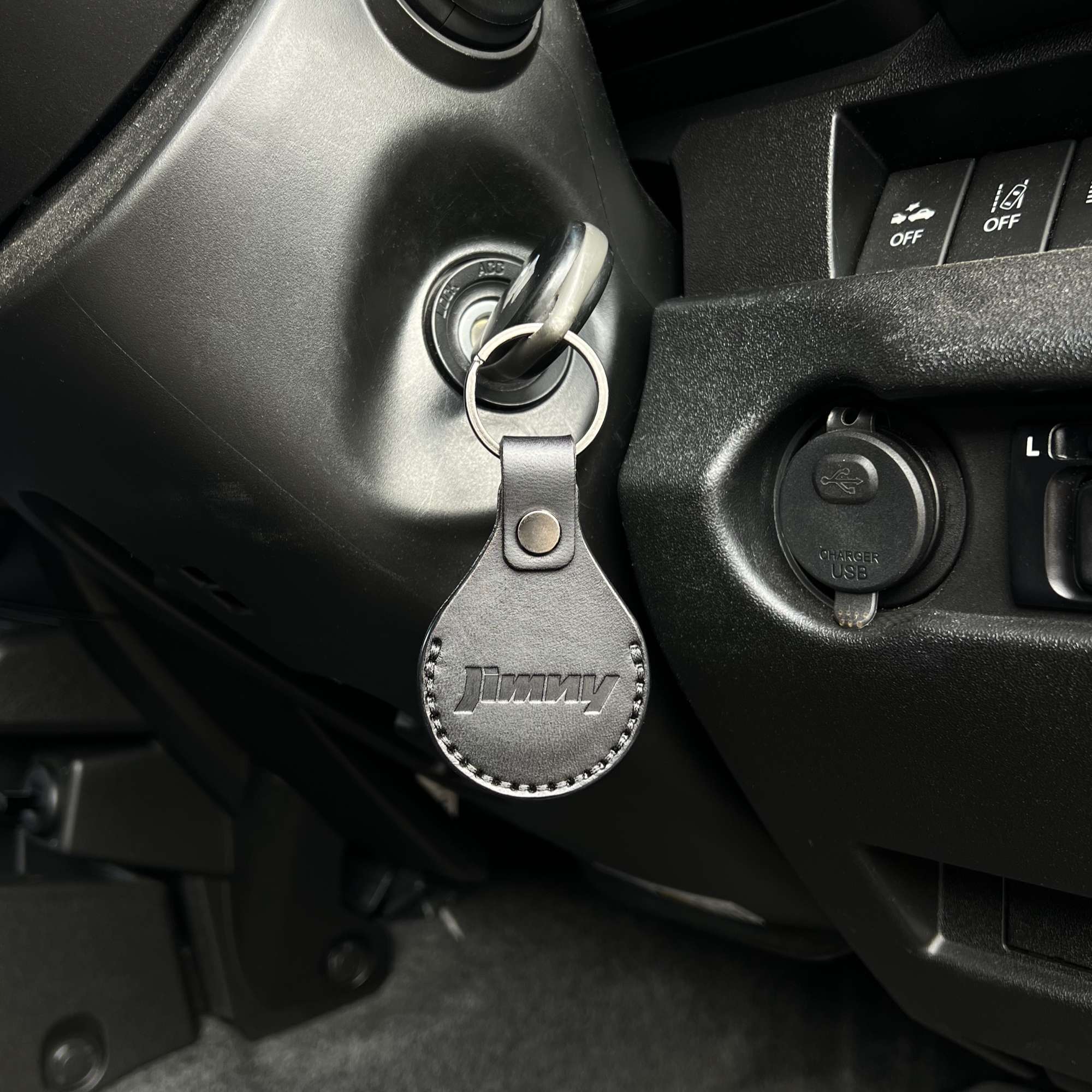 Deluxe Leather Key Ring - AirTag Compatible – Out There Equipped