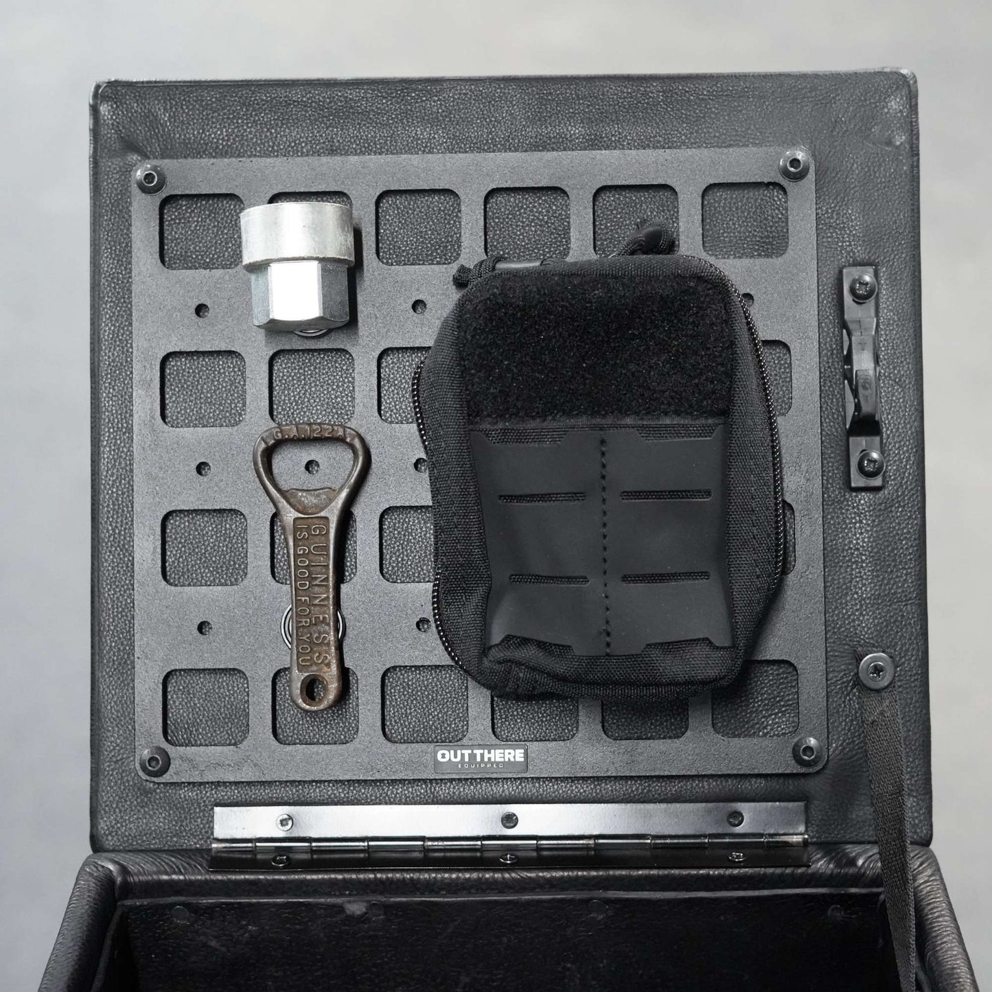 MOLLE Magnets - Magnetic Tool Mount (Pair)