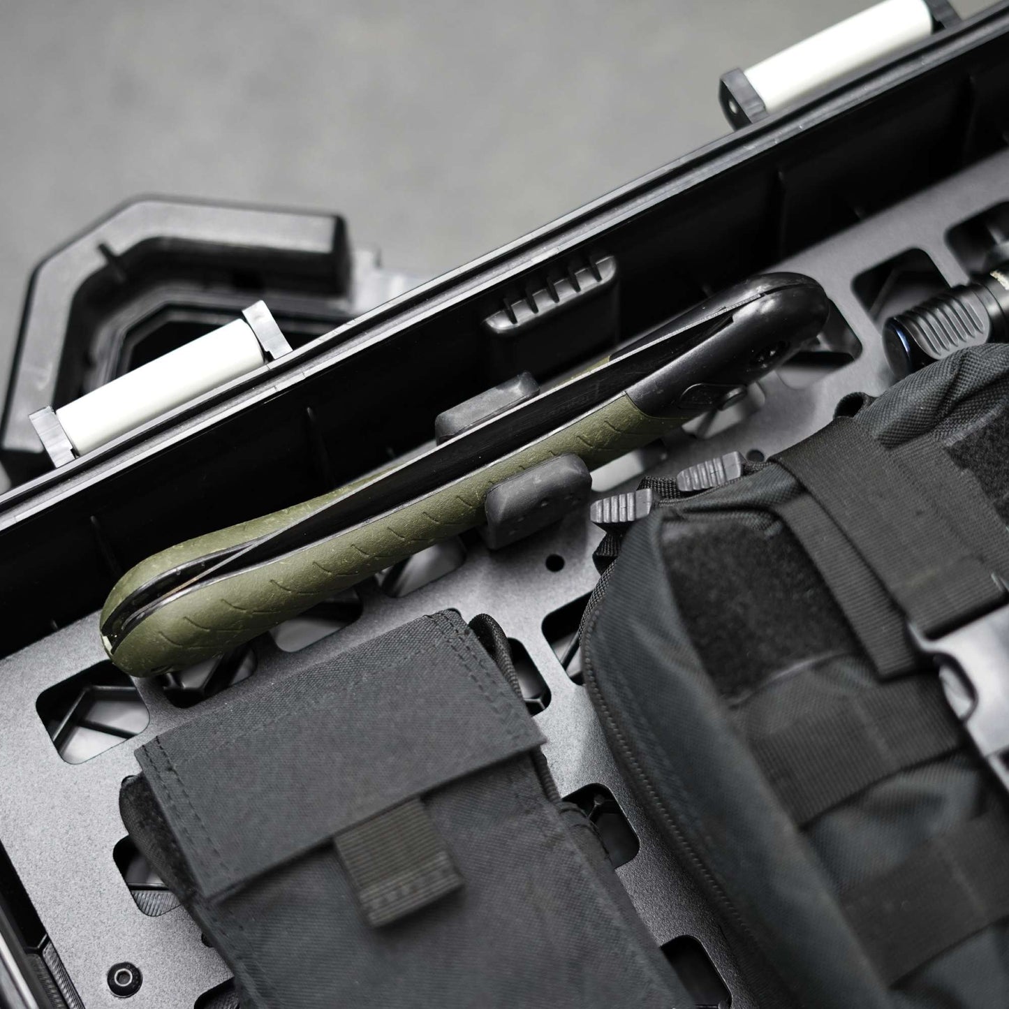 Molle Tool Grip, Quick-Grip Tube Mount