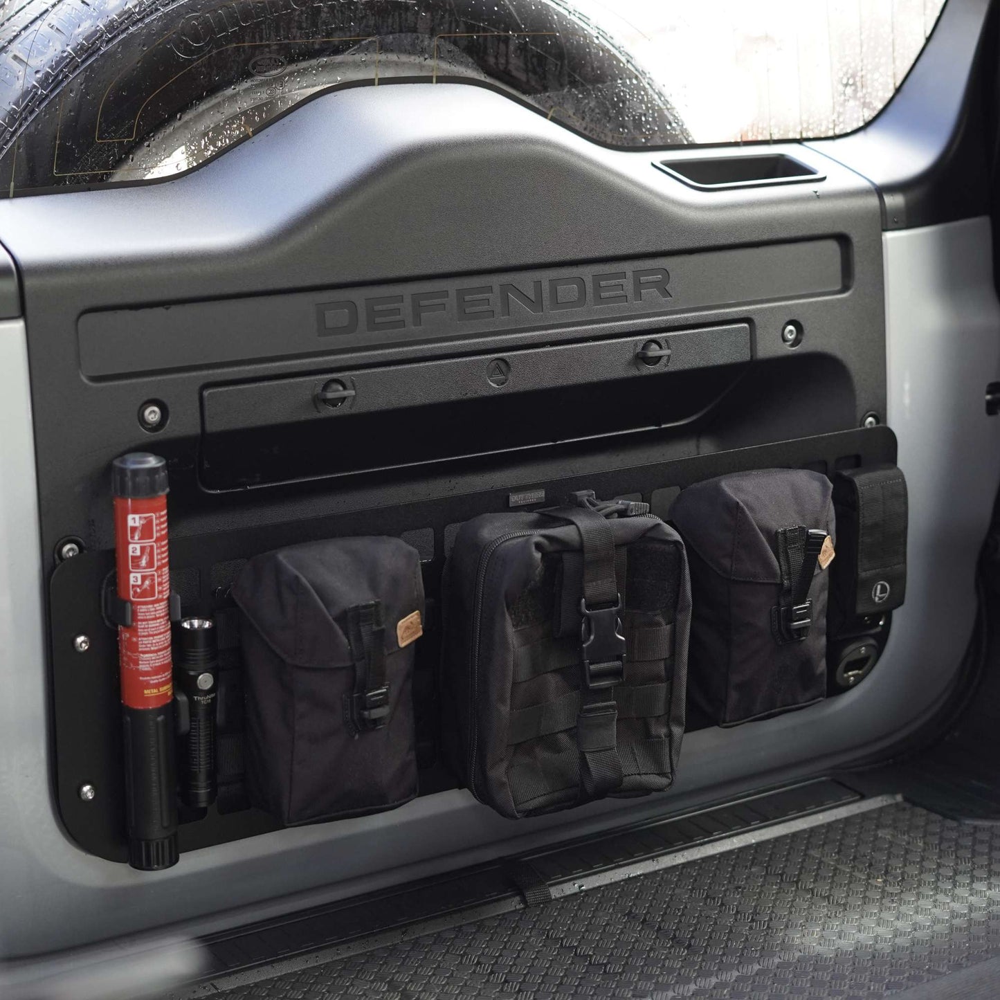 New Defender Tailgate Organiser Panel