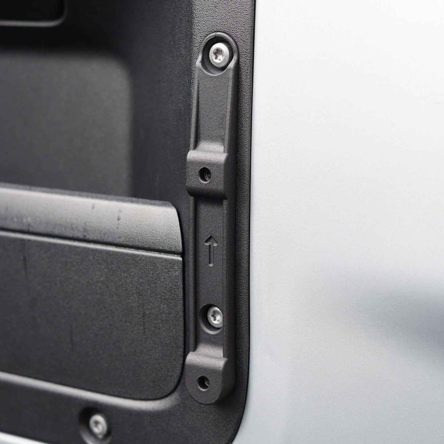 New Defender Tailgate Organiser Panel